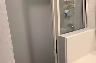 134 SE 8th St, Cape Coral, FL 33990 - Photo 21