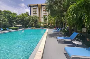 810 NW 47th Ave, Miami, FL 33126 - Photo 7