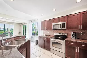 7762 Gardner Dr, Naples, FL 34109 - Photo 11