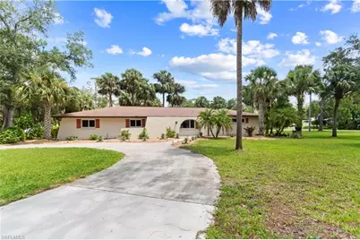 18381 Panther Trail Ln, North Fort Myers, FL 33917 - Photo 31