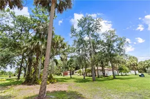 18381 Panther Trail Ln, North Fort Myers, FL 33917 - Photo 33