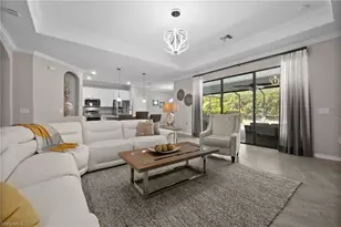 11880 Hickory Estate Cir, Fort Myers, FL 33913 - Photo 7