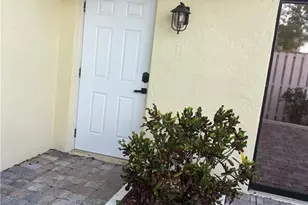 5245 Cedarbend Dr, Fort Myers, FL 33919 - Photo 7