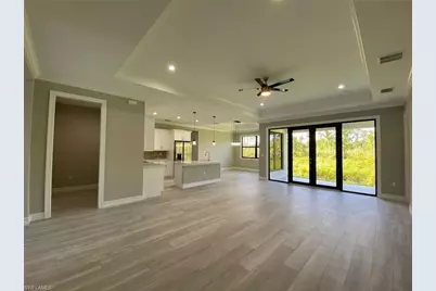 308 Golden Gate Blvd E, Naples, FL 34117 - Photo 3