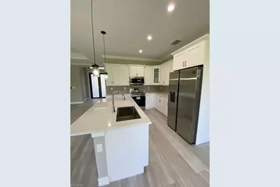 308 Golden Gate Blvd E, Naples, FL 34117 - Photo 7