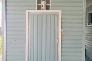 74 Palos Dr, Naples, FL 34104 - Photo 15