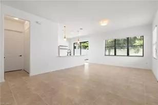 8797 Madrid Cir, Naples, FL 34104 - Photo 5