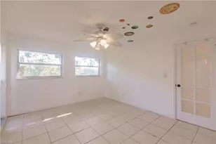 217 Yorkshire Ct, Naples, FL 34112 - Photo 23