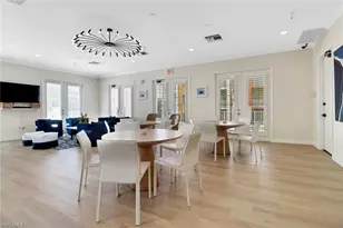 401 Bayfront Pl, Naples, FL 34102 - Photo 19