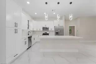 915 Anthony St E, Lehigh Acres, FL 33974 - Photo 37