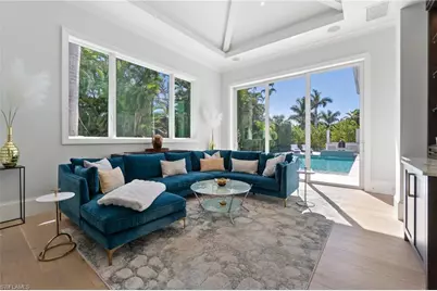 3290 Crayton Rd, Naples, FL 34103 - Photo 23