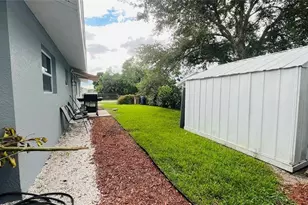 4 Palm Blvd, Lehigh Acres, FL 33936 - Photo 7