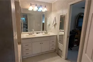 169 SE 21st St, Cape Coral, FL 33990 - Photo 17