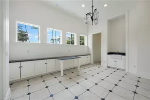 2263 Coach House Ln, Naples, FL 34105 - Photo 25
