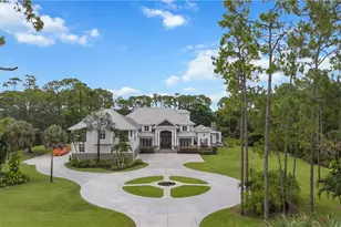 2263 Coach House Ln, Naples, FL 34105 - Photo 3