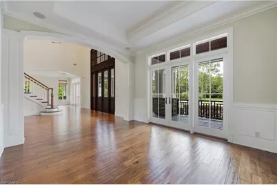 2263 Coach House Ln, Naples, FL 34105 - Photo 9