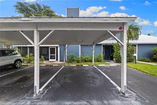 3364 Timberwood Cir, Naples, FL 34105 - Photo 21