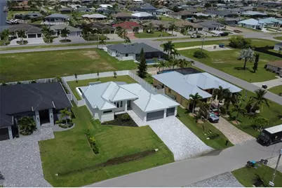3723 SW 1st St, Cape Coral, FL 33991 - Photo 15