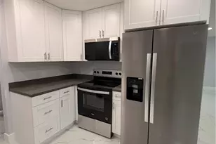 3711 4th Ave NE, Naples, FL 34120 - Photo 9