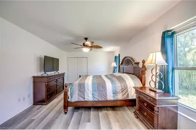 121 SE 17th St, Cape Coral, FL 33990 - Photo 19