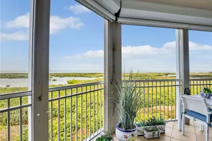 1001 Arbor Lake Dr, Naples, FL 34110 - Photo 27