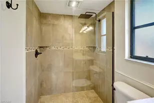 210 NE 10th Ave, Cape Coral, FL 33909 - Photo 15