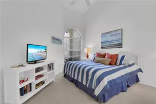 2124 Paget Cir, Naples, FL 34112 - Photo 13