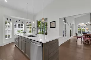 2124 Paget Cir, Naples, FL 34112 - Photo 5