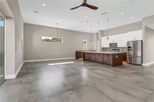 1415 13th Ave N, Naples, FL 34102 - Photo 3