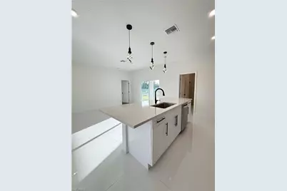 1422 Highland Ave, Lehigh Acres, FL 33972 - Photo 7