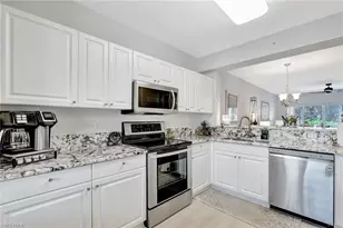 7811 Regal Heron Cir, Naples, FL 34104 - Photo 7