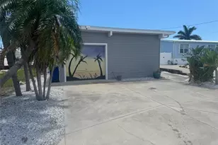 3827 Coconut Dr, Saint James City, FL 33956 - Photo 7