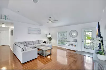 2301 SW 15th Pl, Cape Coral, FL 33991 - Photo 7