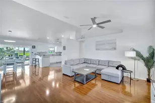 2301 SW 15th Pl, Cape Coral, FL 33991 - Photo 5