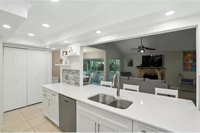 3380 Timberwood Cir, Naples, FL 34105 - Photo 7