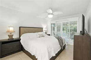 3380 Timberwood Cir, Naples, FL 34105 - Photo 15