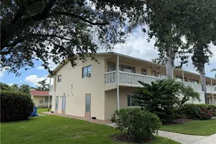 13150 Kings Point Dr, Fort Myers, FL 33919 - Photo 1