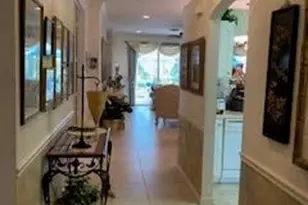 7832 Meridan Ct, Naples, FL 34104 - Photo 5