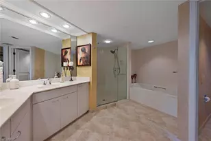 4751 Gulf Shore Blvd N, Naples, FL 34103 - Photo 7