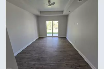 521 NW 5th St, Cape Coral, FL 33993 - Photo 7