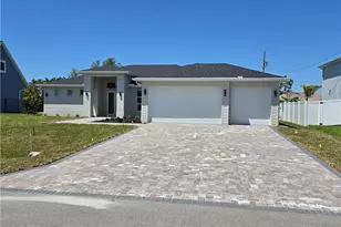 521 NW 5th St, Cape Coral, FL 33993 - Photo 3