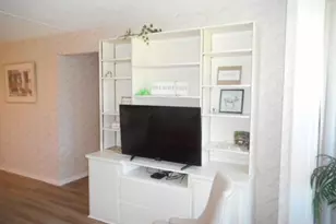 1086 Forest Lakes Dr, Naples, FL 34105 - Photo 9