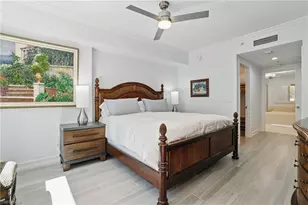 2728 Tiburon Blvd E, Naples, FL 34109 - Photo 7