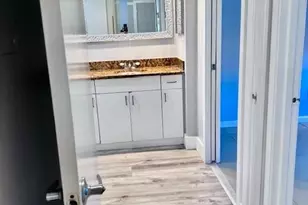 1185 Wildwood Lakes Blvd, Naples, FL 34104 - Photo 17