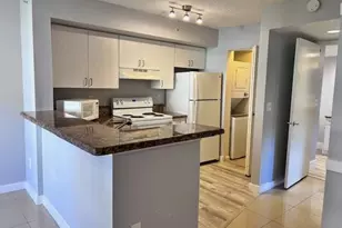 1185 Wildwood Lakes Blvd, Naples, FL 34104 - Photo 13