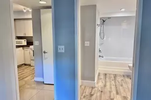 1185 Wildwood Lakes Blvd, Naples, FL 34104 - Photo 19