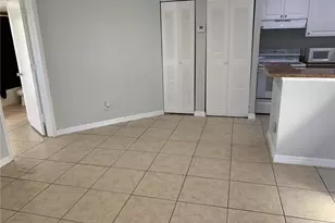 124 Santa Clara Dr, Naples, FL 34104 - Photo 13