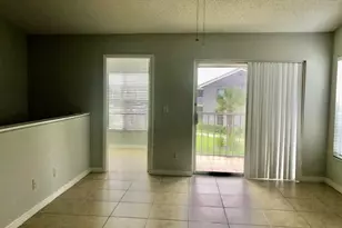 124 Santa Clara Dr, Naples, FL 34104 - Photo 7