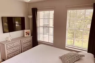 124 Santa Clara Dr, Naples, FL 34104 - Photo 17