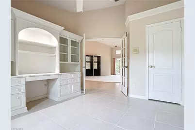 6806 Wellington Dr, Naples, FL 34109 - Photo 11